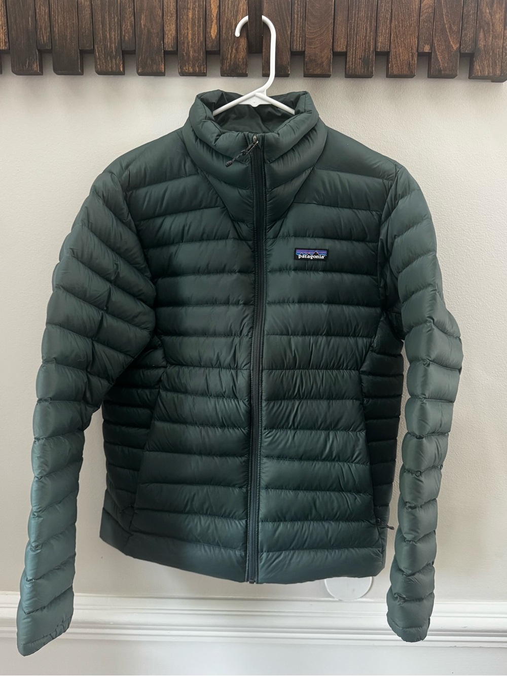 NWOT Patagonia Women’s Down Sweater Jacket